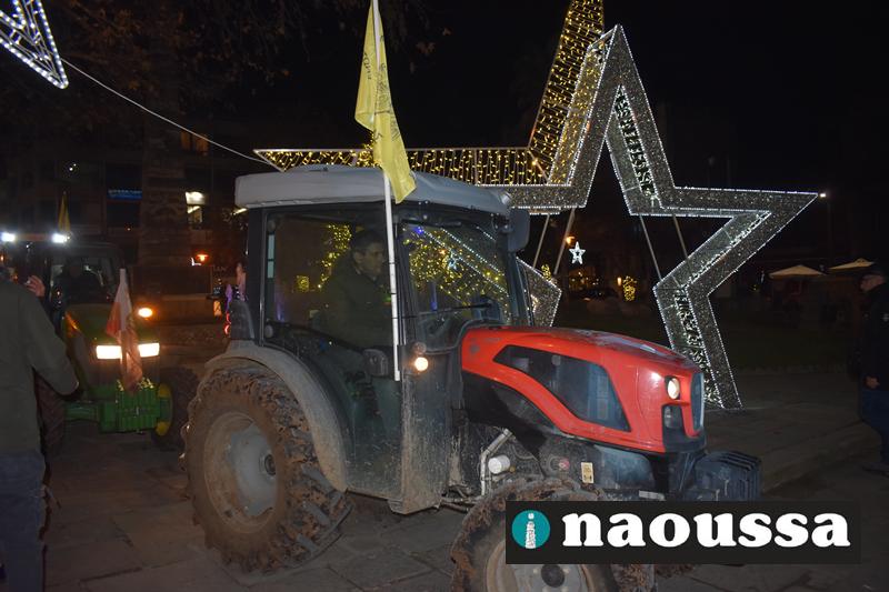 Συλλαλητήριο με τρακτέρ για το νέο κρατικό προϋπολογισμό στη Νάουσα