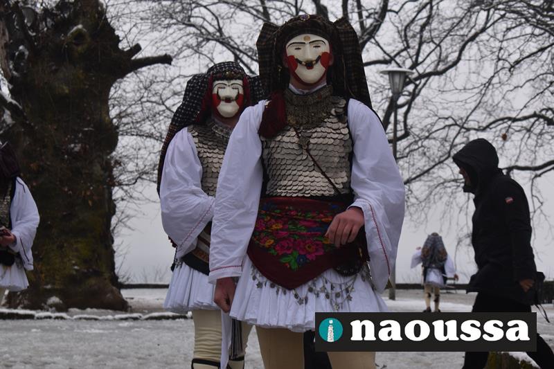 «Σείστηκε» το πάρκο από τους χορούς (video+φωτορεπορτάζ)