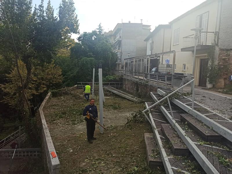 Εργασίες καθαρισμού και έργα συντήρησης αγροτικών οδών από τα συνεργεία του Δήμου Νάουσας