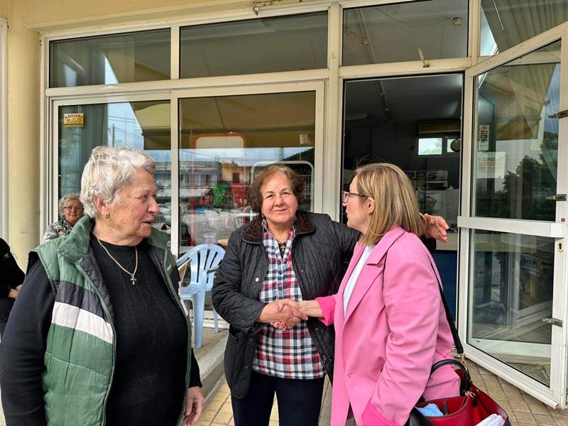 Στέλλα Αραμπατζή : Σαρώνει σε όλα τα χωριά της Νάουσας