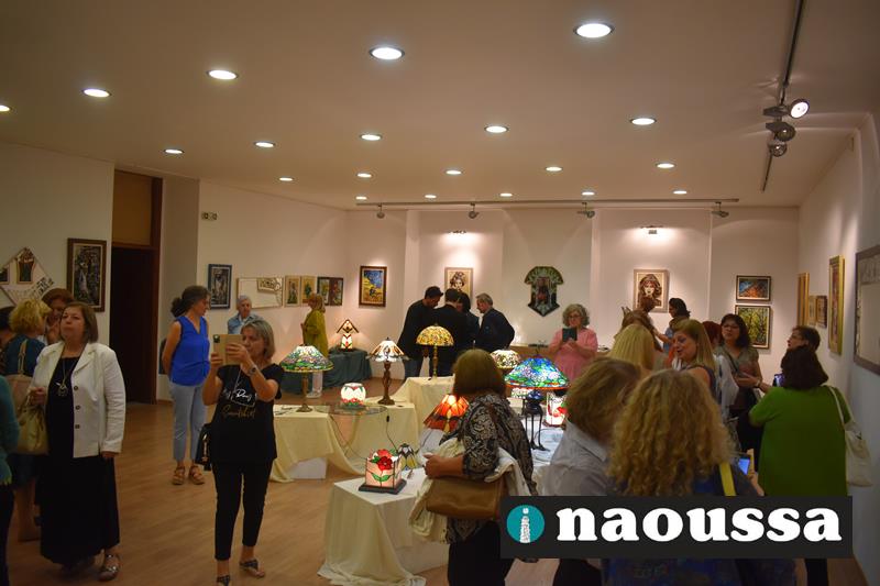 Άνοιξε τις πύλες του το «Εικαστικό φθινόπωρο 2023», η ετήσια έκθεση των τμημάτων των Εικαστικών Εργαστηρίων του Δήμου Νάουσας  (video+φωτορεπορτάζ) 