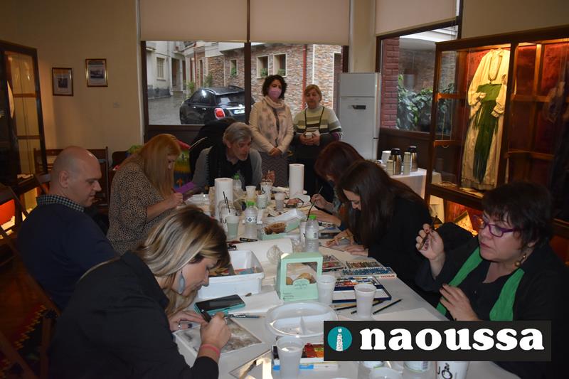 ΛΥΚΕΙΟΝ ΤΩΝ ΕΛΛΗΝΙΔΩΝ ΝΑΟΥΣΑΣ: Οι «θησαυροί» του χθες ενέπνευσαν τους εικαστικούς του σήμερα (φωτορεπορτάζ)