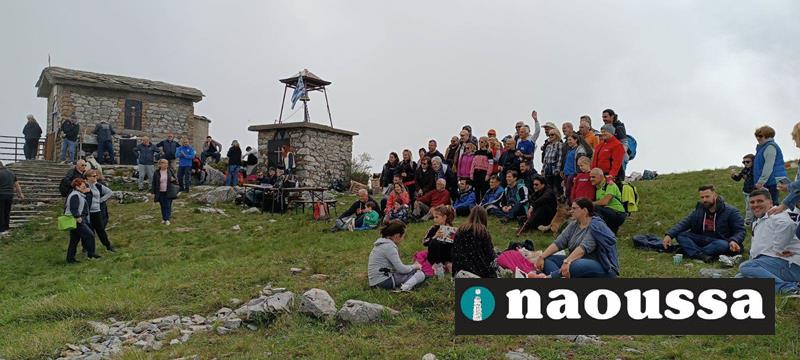 Γιορτάστηκε η μεγάλη γιορτή του Αγίου Πνεύματος στην κορυφή του Βερμίου