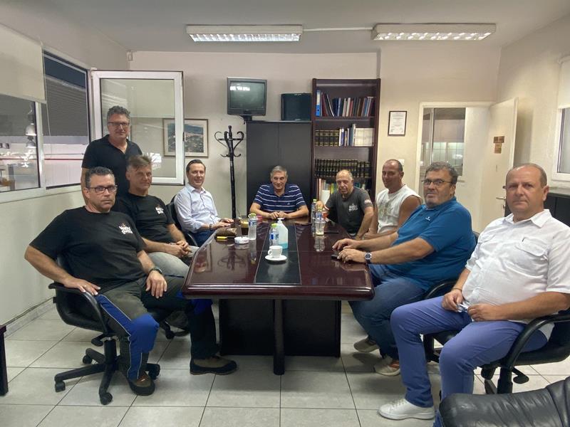 Δίπλα στον αγροτικό κόσμο ο Νικόλας Καρανικόλας-Επίσκεψη του επικεφαλής του συνδυασμού «ΕΝΑ Μαζί» σε συνεταιρισμούς και ψυγεία φρούτων