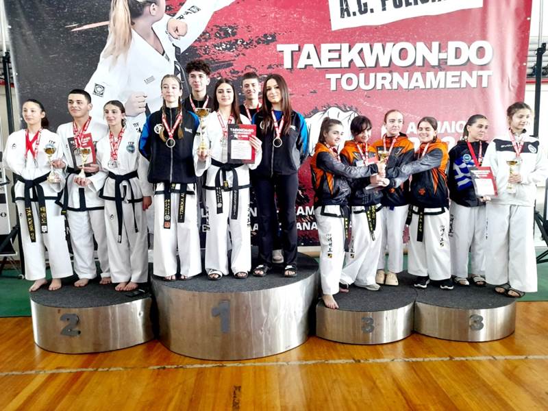 NAOUSSA TAEKWON-DO: ΛΑΜΨΗ ΜΕΤΑΛΛΙΩΝ ΣΤΟ ΠΑΝΕΛΛΗΝΙΟ ΤΟΥΡΝΟΥΑ ΤΗΣ ΠΟΛΙΧΝΗΣ 
