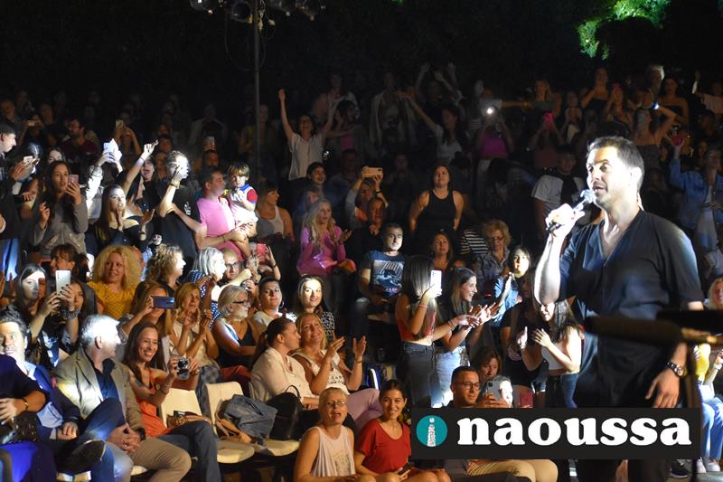 Υπέροχο κλείσιμο καλοκαιριού με τον Μιχάλη Χατζηγιάννη στη Νάουσα (video+φωτορεπορτάζ)