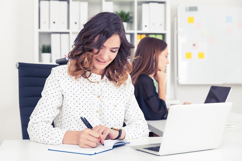 Προσφορά εργασίας από το Λογιστικό Γραφείο του Γιανκάκη Απόστολου στη Νάουσα