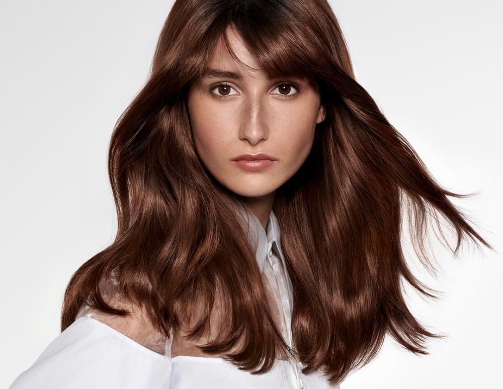 French Glossing, η επαγγελματική υπηρεσία της L’Oréal Professionnel Paris για κάλυψη των λευκών στο NANA HAIR SALON