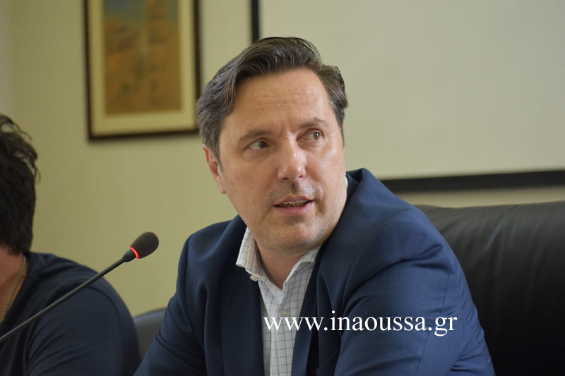 Κάλεσμα του δημάρχου Νάουσας σε δημοτικούς συμβούλους και προέδρους κοινοτήτων για εμβολιασμό 