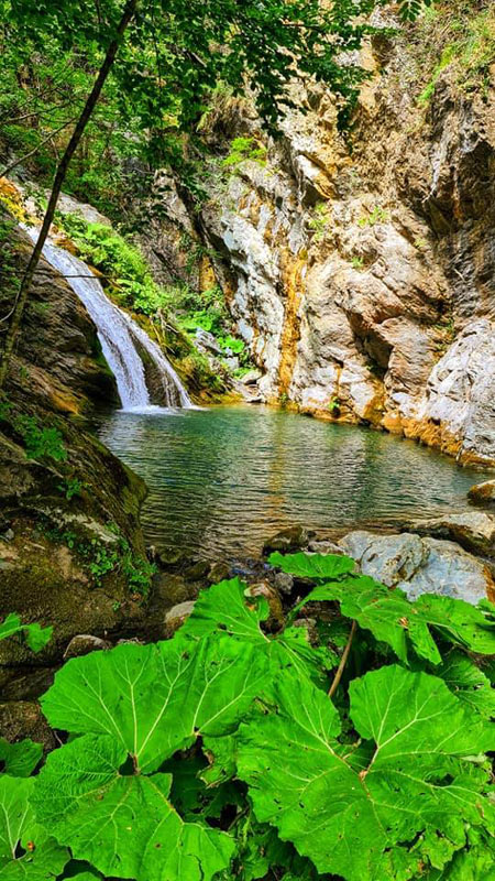 Καθ΄όλα νόμιμες, με μάσκες και εννιάδες εννιάδες οι Εκδρομές μας!!! Φαράγγι Κράστας, Βάθρες Μεταμόρφωσης