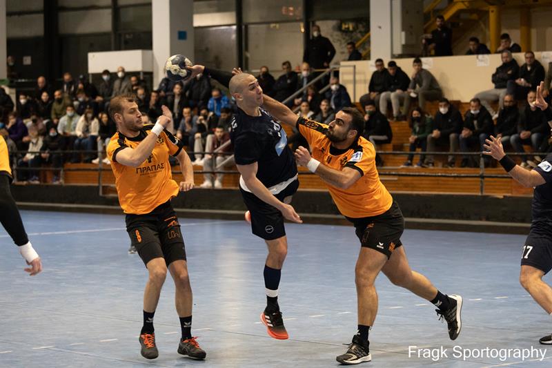 Ζαφειράκης handball: Συνεχίζονται οι προπονήσεις των ανδρών