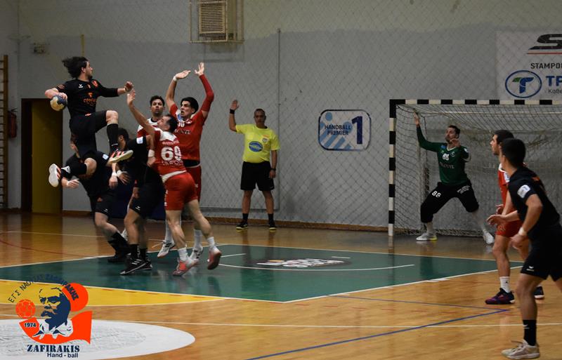 Ισόπαλο το ντέρμπι της Ημαθίας-Μέσα από τα χέρια του έχασε τη νίκη ο Ζαφειράκης