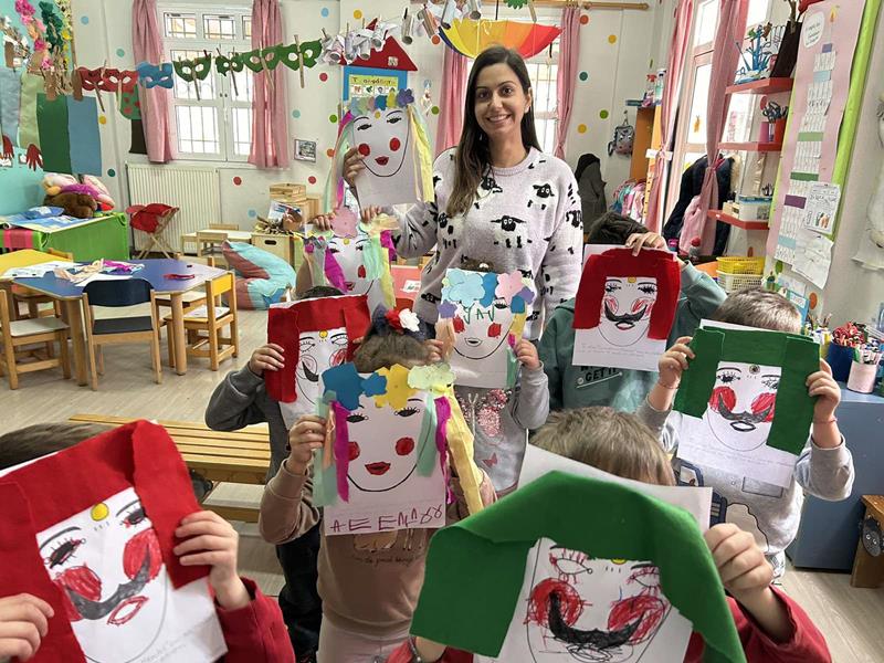 Η Αποκριά της Νάουσας βρίσκεται παντού