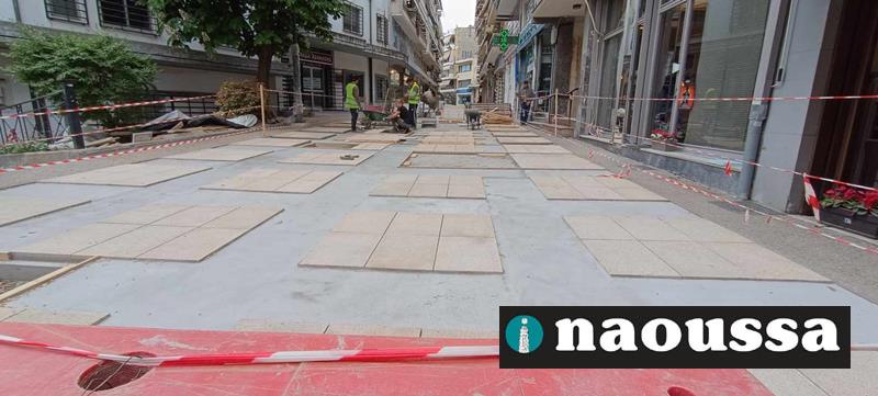 Στο επόμενο στάδιο η ανάπλαση της Παναγούλη-Πλάκες και μπάρες στον πεζόδρομο 