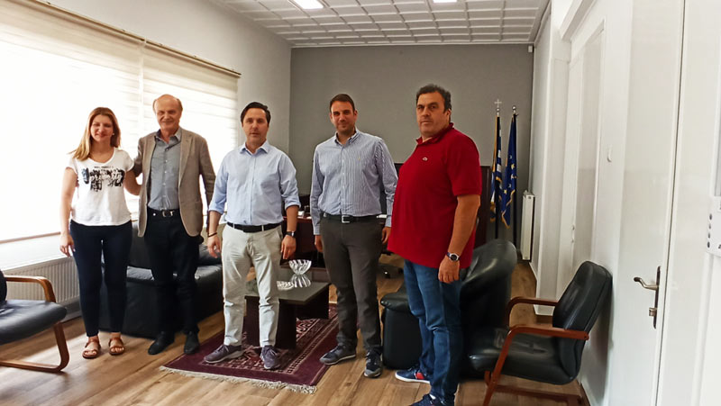 Η άμεση σύνδεση της Νάουσας με το δίκτυο φυσικού αερίου, στο επίκεντρο της συνάντησης του Δημάρχου Νικόλα Καρανικόλα με στελέχη της EDIL HELLAS