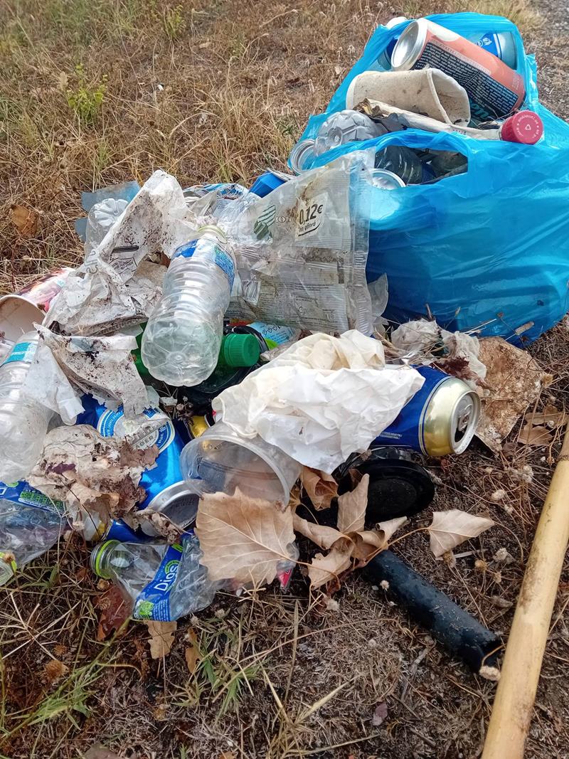 Ιερά Σκουπίδια και Τι σκουπίδι ο Κόσμος μας!