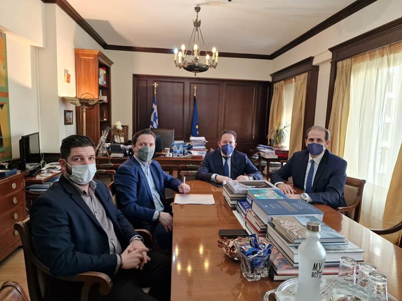 Συνάντηση του Δημάρχου Νάουσας Νικόλα Καρανικόλα με τον Αναπληρωτή  Υπουργό Στέλιο Πέτσα και τον Υφυπουργό Απόστολο Βεσυρόπουλο
