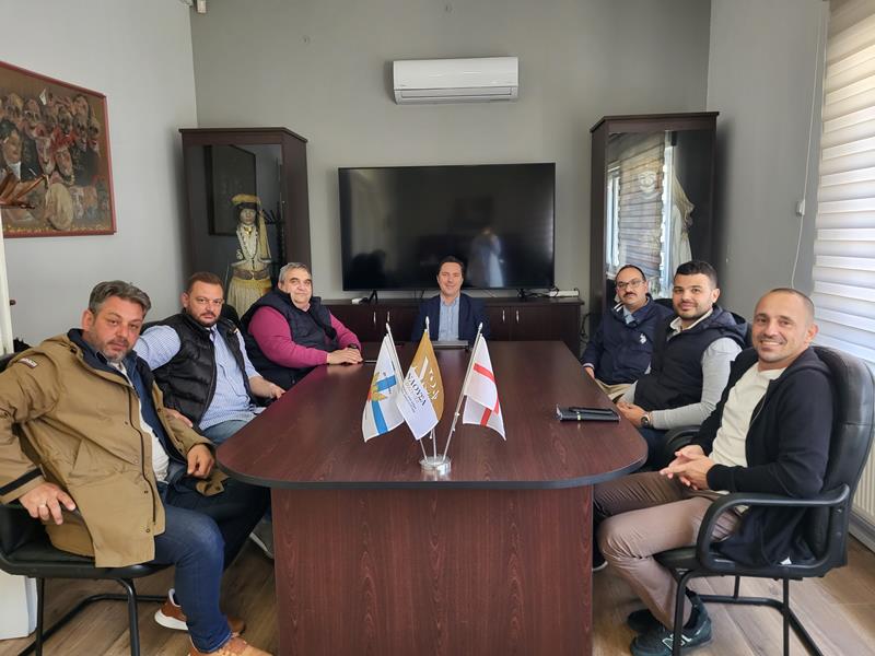Με επίκεντρο τον τουρισμό η συνάντηση φορών και δημάρχου Νάουσας 