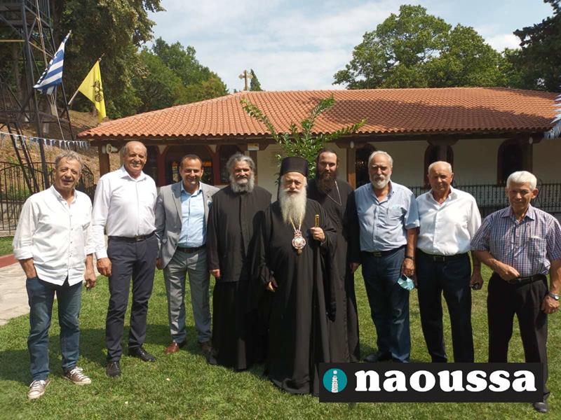 Επίσκεψη του Μητροπολίτη κ. Παντελεήμονα στον έξω Αγια-Σωτήρη
