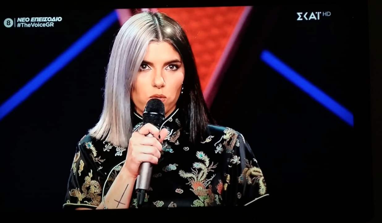 Εντυπωσίασε τους κριτές και πέρασε στην επόμενη φάση του Voice η Ναουσαία Μαρία Σανιδά (video)
