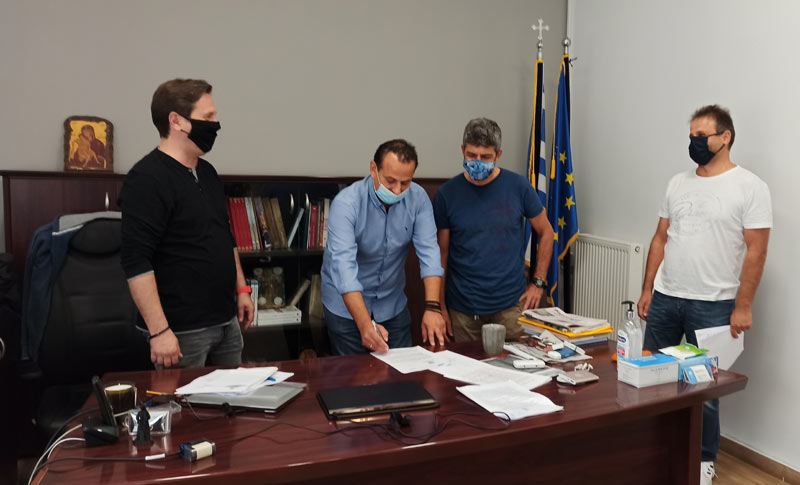 Υπεγράφη η σύμβαση έργου για τις εργασίες ενεργειακής αναβάθμισης του Γυμνασίου Ειρηνούπολης