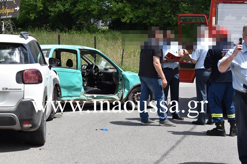 Τροχαίο ατύχημα το πρωί της Πέμπτης στην διασταύρωση της Παναγιοτοπούλας 