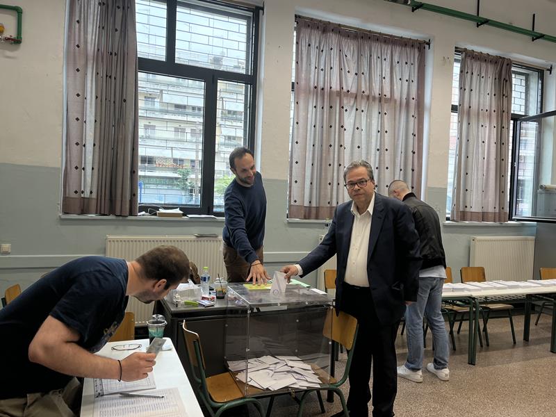  Άσκησε το εκλογικό του δικαίωμα ο Αντώνης Μαρκούλης