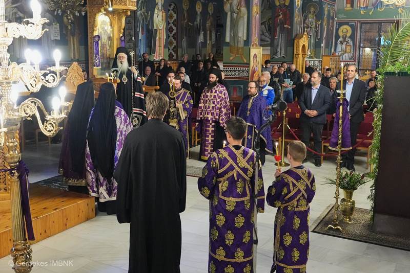 Η Ακολουθία του Νυμφίου στον Ιερό Ναό του Αγίου Μηνά στη Νάουσα 