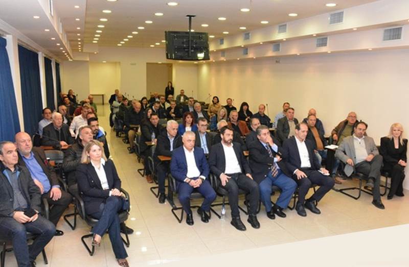 Σύσκεψη στο Επιμελητήριο Ημαθίας με σκοπό την αντιμετώπιση των καταστροφών που προκάλεσε ο τριήμερος παγετός