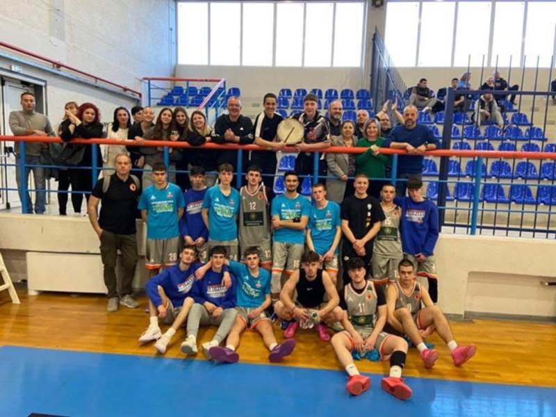 Πάλεψαν μέχρι το τέλος στο final 4 οι έφηβοι του μπασκετικού Ζαφειράκη 