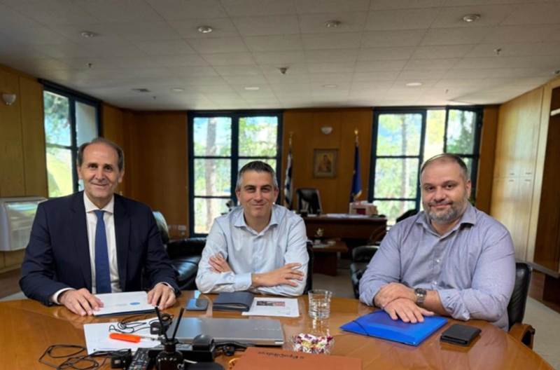 Στο επίκεντρο η Σύνδεση με την Εγνατία-Συνάντηση Δημάρχου Νάουσας με τον Υπουργό Υποδομών