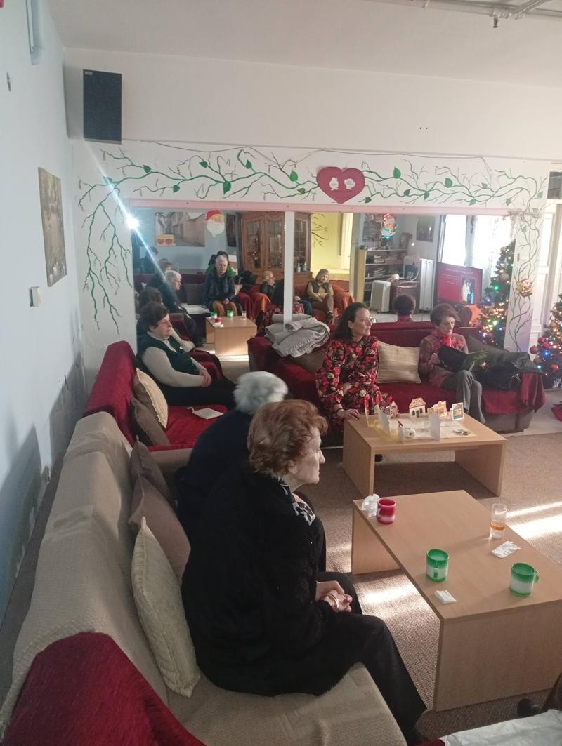 ΡΟΜΠΟΤΙΚΗ ΣΤΟ ΚΗΦΗ!