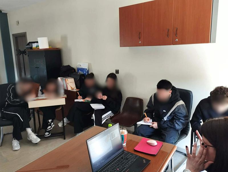 «Κυρία, γιατί να μη γίνω influencer στο YouTube;» 