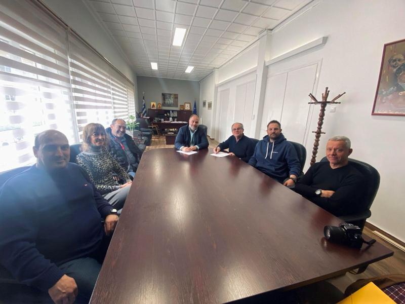  Υπογραφή σύμβασης για την ανάδειξη και βελτίωση του δικτύου μονοπατιών του Δήμου Ηρωικής Πόλεως Νάουσας