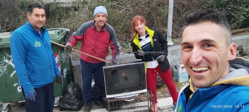 Εθελοντικός καθαρισμός από το Νάουσα Βέρμιο trail