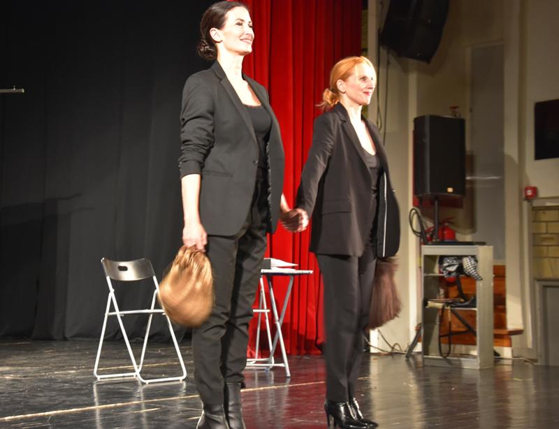 Ωδή στην Παγκόσμια Ημέρα της Γυναίκας-Η παράσταση «Τίμιες Πόρνες» της Λένας Τερκεσίδου στο Δημοτικό Θέατρο Νάουσας