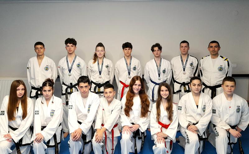 ΕΛΑΜΨΕ ΤΟ TAEKWON-DO ΤΗΣ ΝΑΟΥΣΑΣ ΣΤΟ ΠΑΝΕΛΛΗΝΙΟ ΠΡΩΤΑΘΛΗΜΑ 