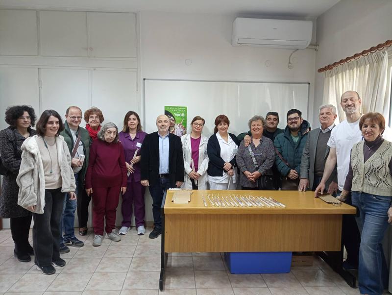 Μικρές πράξεις με μεγάλα χαμόγελα στη Βιβλιοθήκη Ανάσας WinCancel